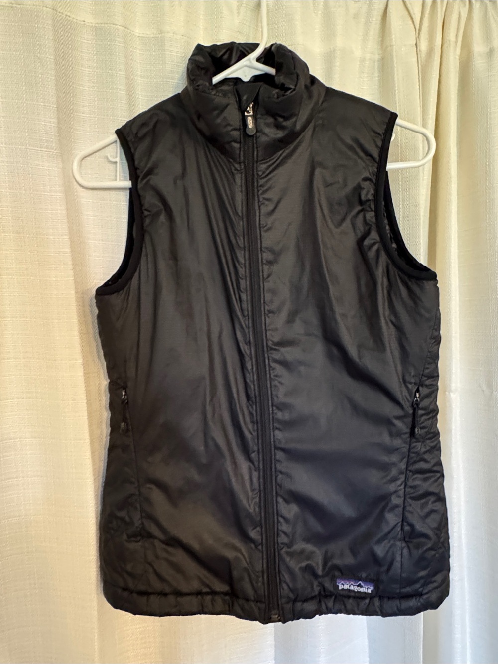 Patagonia Black Women's Insulated Vest with Zip Pockets